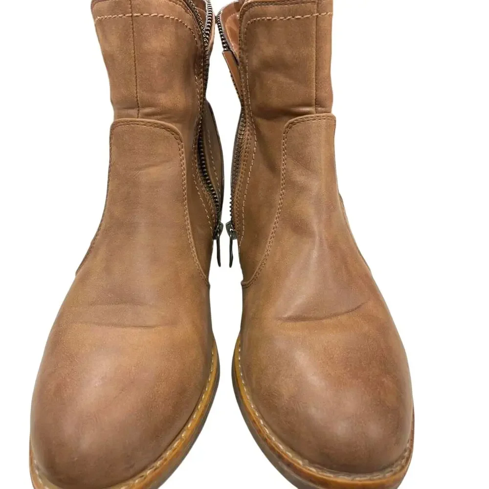 Tan leather ankle boots